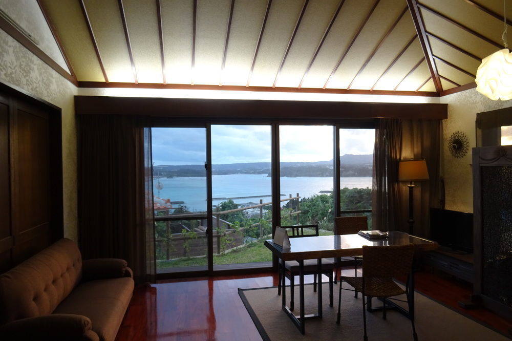 Hotel Ocean Hills Kouri Nakijin Zewnętrze zdjęcie