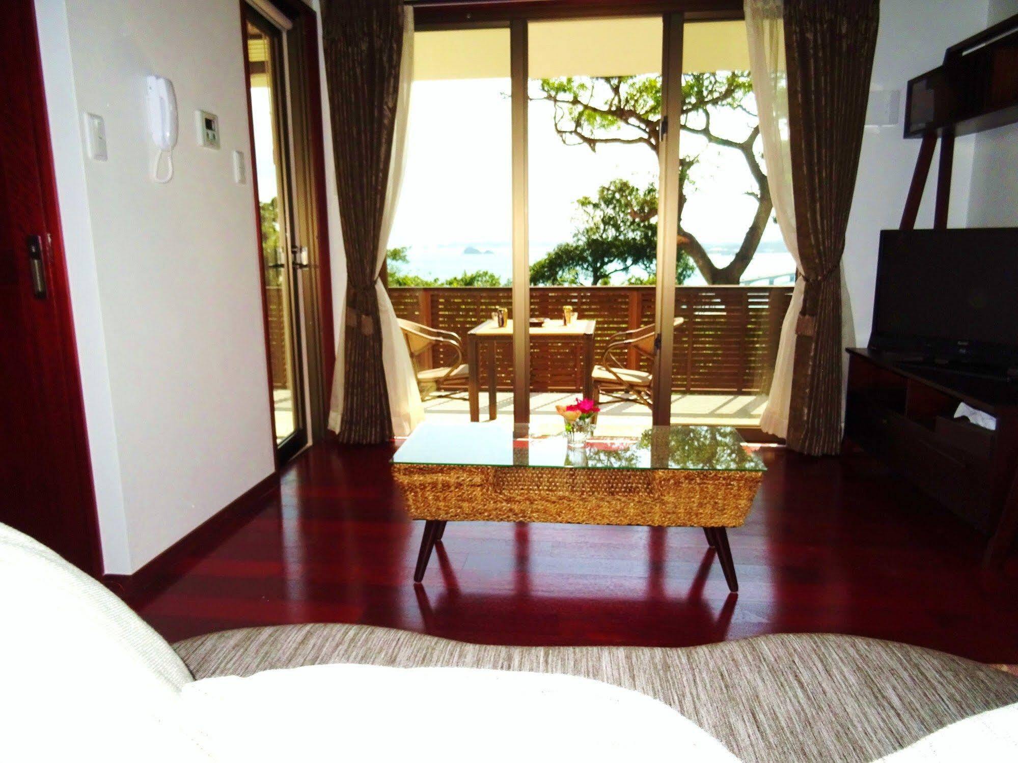 Hotel Ocean Hills Kouri Nakijin Zewnętrze zdjęcie